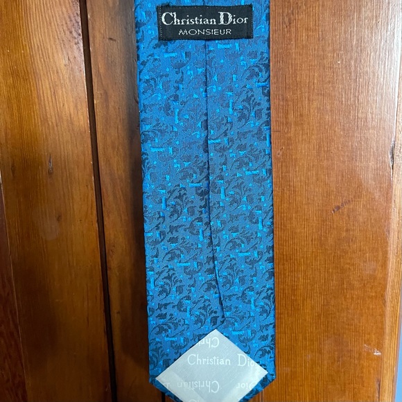 Vintage Christian Dior Tie - Picture 2 of 2